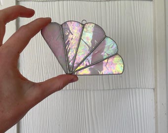 Stained glass clamshell suncatcher