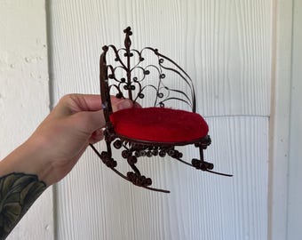 Vintage tramp art pincushion