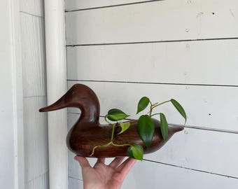Vintage duck planter/wood grain ceramic