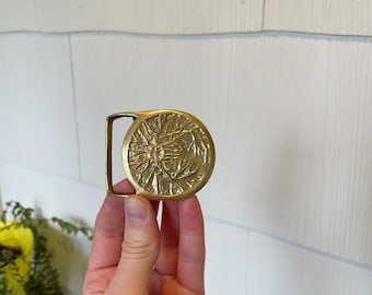 Fibbia per cintura Regional Retinica in ottone vintage