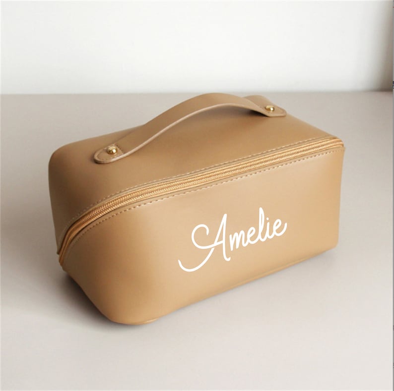 Personalisierte Kosmetiktasche mit Monogramm individuelle Schminktasche personalisiertes Geschenk für sie, personalisiertes Geschenk für Brautjungfer, Reise-Make-up-Tasche A Khaki