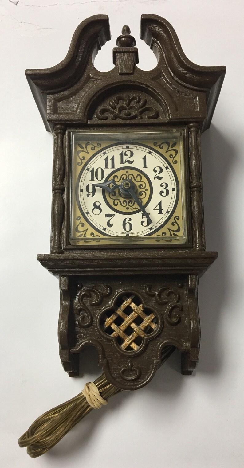 Vintage 1980's Retro Spartus Electric Wall Clock Burwood Etsy