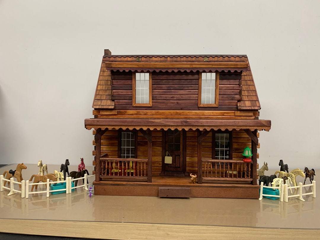 Moss Creek Log Cabin Dollhouse 24x22x18 Mixed Lot Renwal Furniture ...