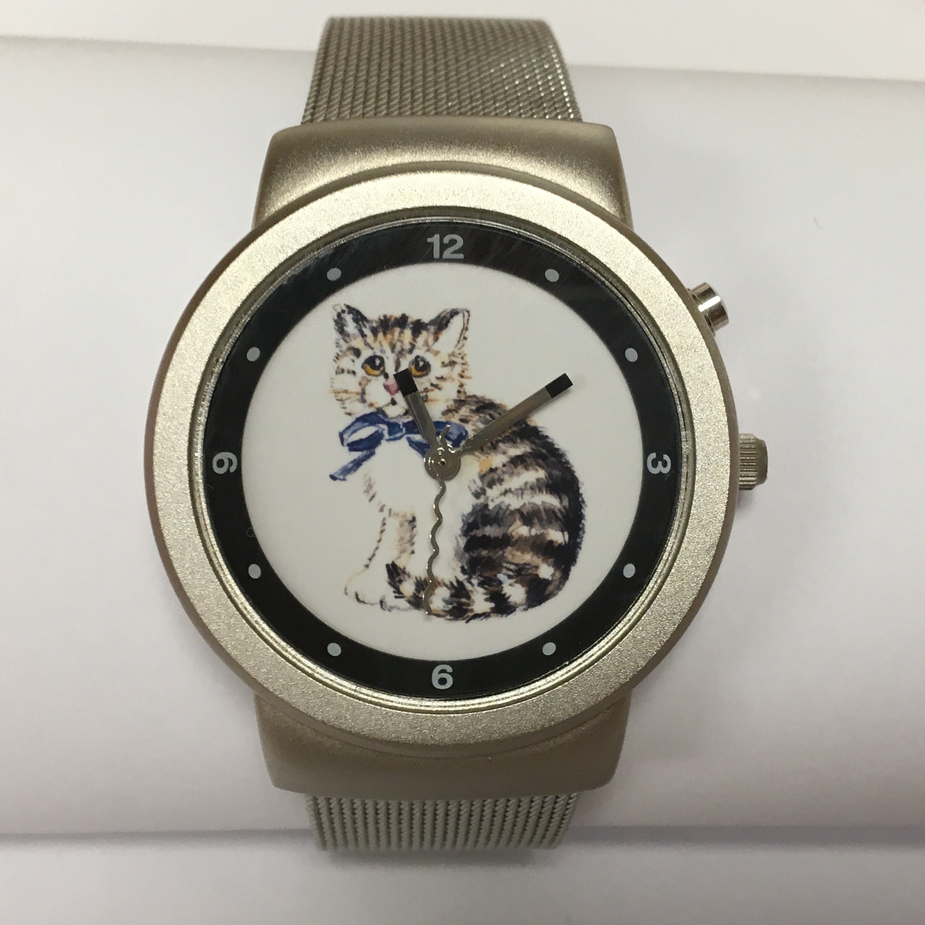 NIB Vintage Avon Meowing‎ Cat Watch NOS Quartz Wristwatch Women main image 2