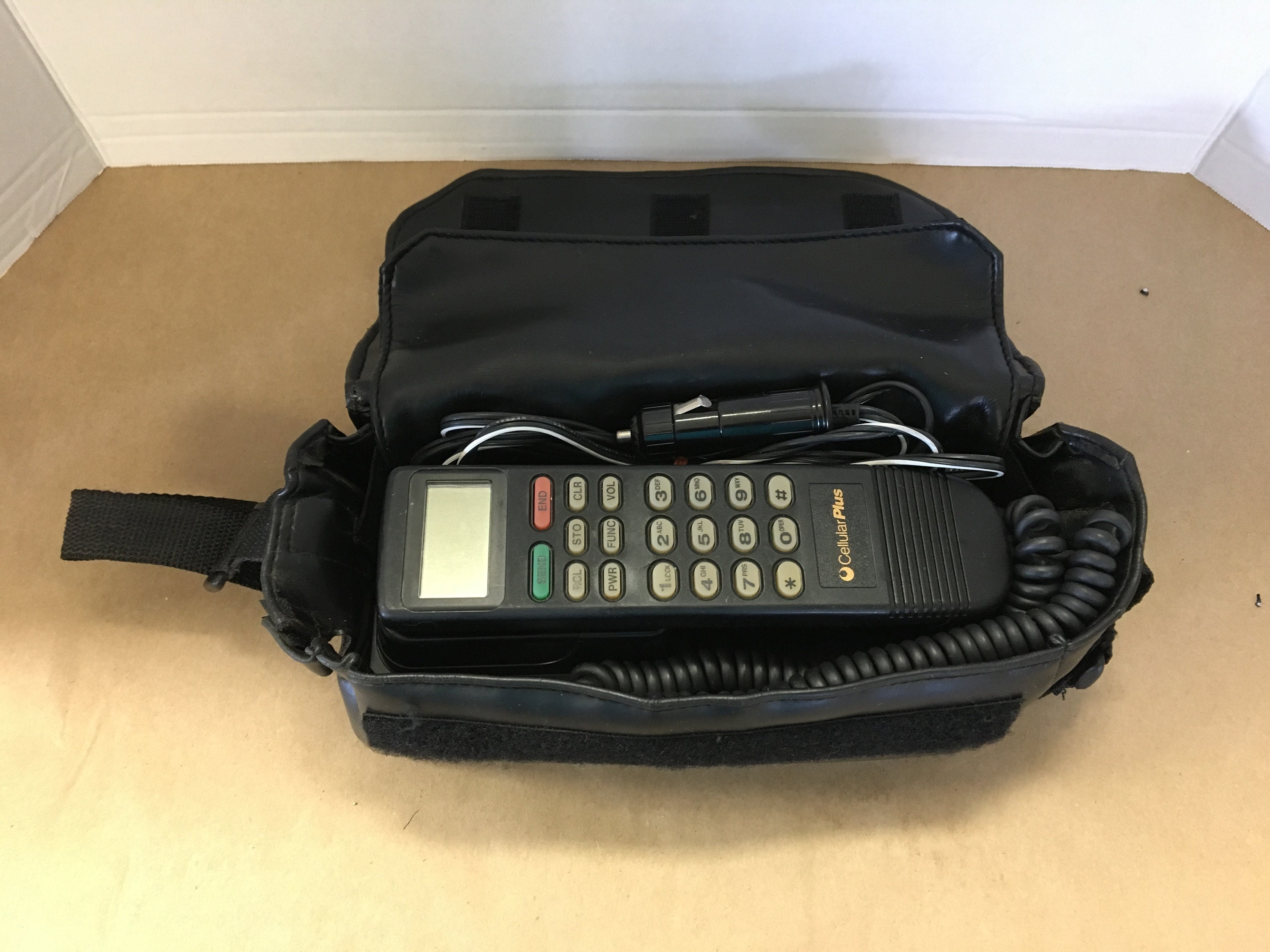 Vintage 1980's 1990's Retro Cellular Plus Bagphone Bag 