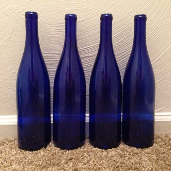 1 bouteille de vin, bleu cobalt