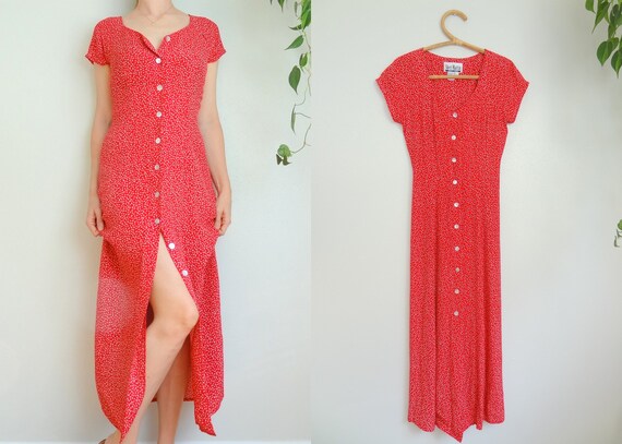 Vintage 90s Romantic Red & White Ditzy Print Butto