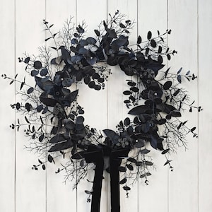 Black Gothic Wreath, Velvet Bow, Dark Cottagecore Halloween Decor