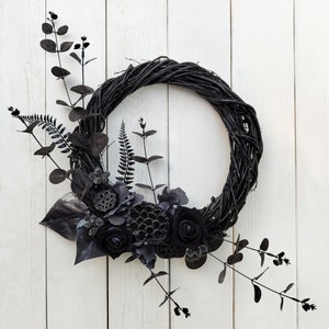 Black gothic wreath on the door Halloween vibes Dark cottage core decor Gift for goth Black wall decor Gothic wedding Dark aesthetic