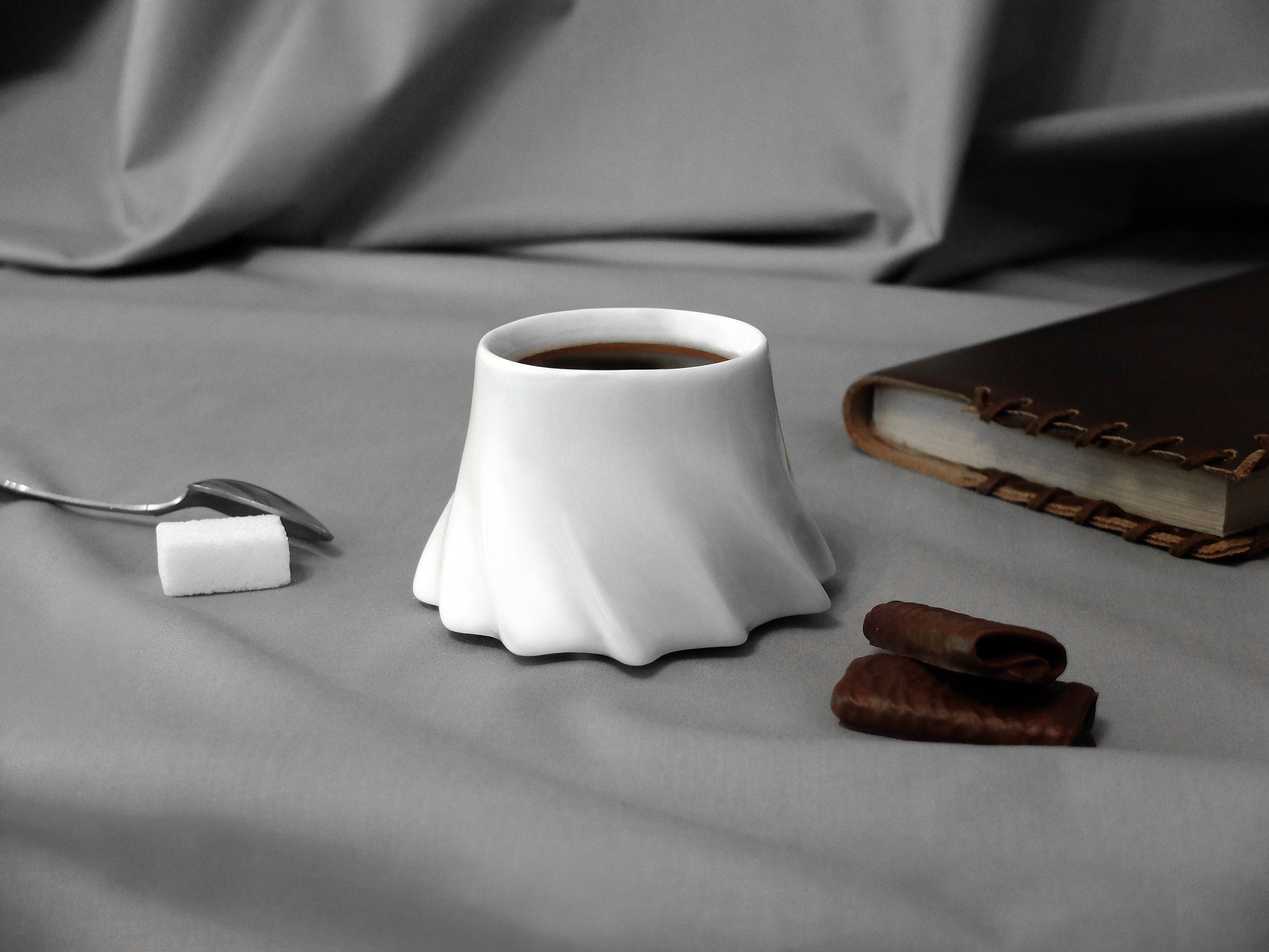 Limoges France Porcelain Coffee Cup, Adage. Design Julien Aguado-Millan/Tasse Porcelaine Adage
