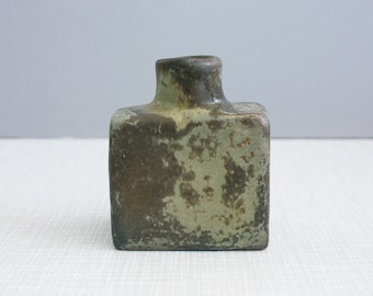 Dutch Vintage Studio Pottery Small Vase / Mobach Utrecht / Mid Century Modern 60's
