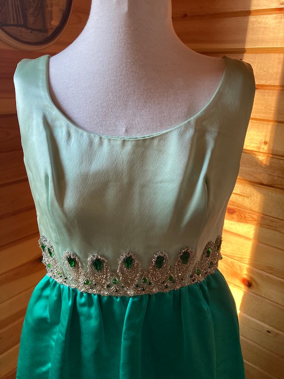 1970s Green and Silver Beaded Dress - image 1