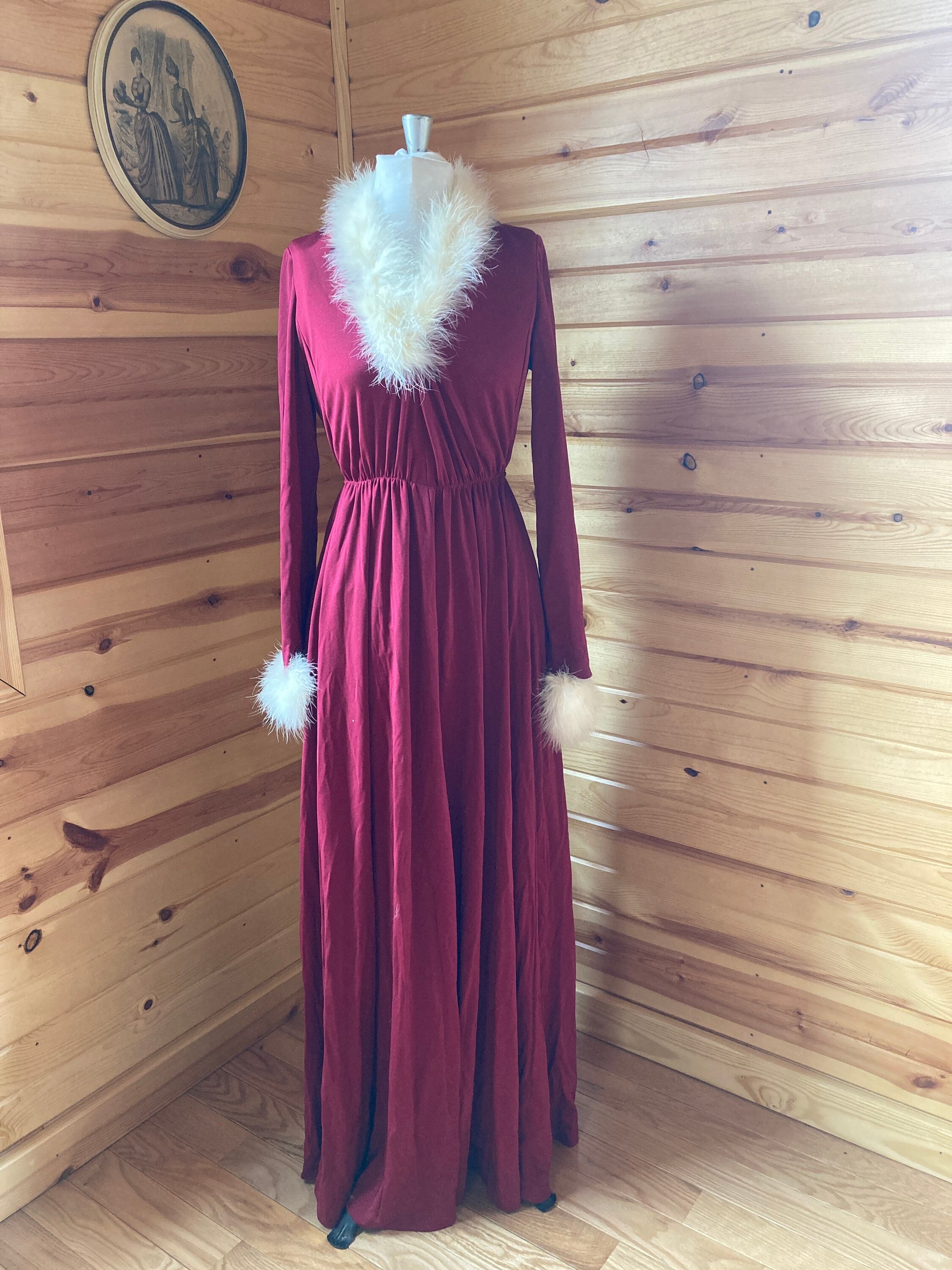 1970s Burgundy Jersey Maxi Dress With Faux Feather Collar & Cuffs, Matching Muff - Etsy 1970s Burgundy Jersey Maxi Dress With Faux Feather Collar & Cuffs, Matching Muff - Etsy
