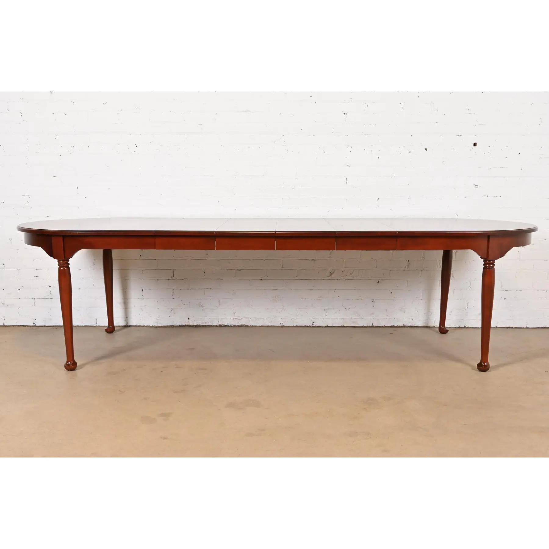 Henkel Harris Style Queen Anne Solid Cherry Wood Extension Dining