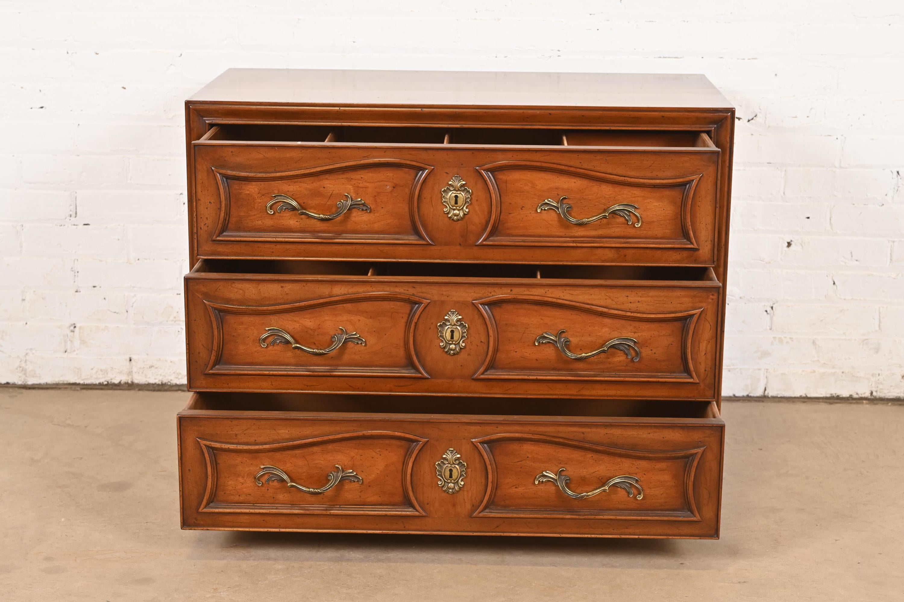 Henredon French Provincial Louis XV Carved Walnut Chest of Drawers