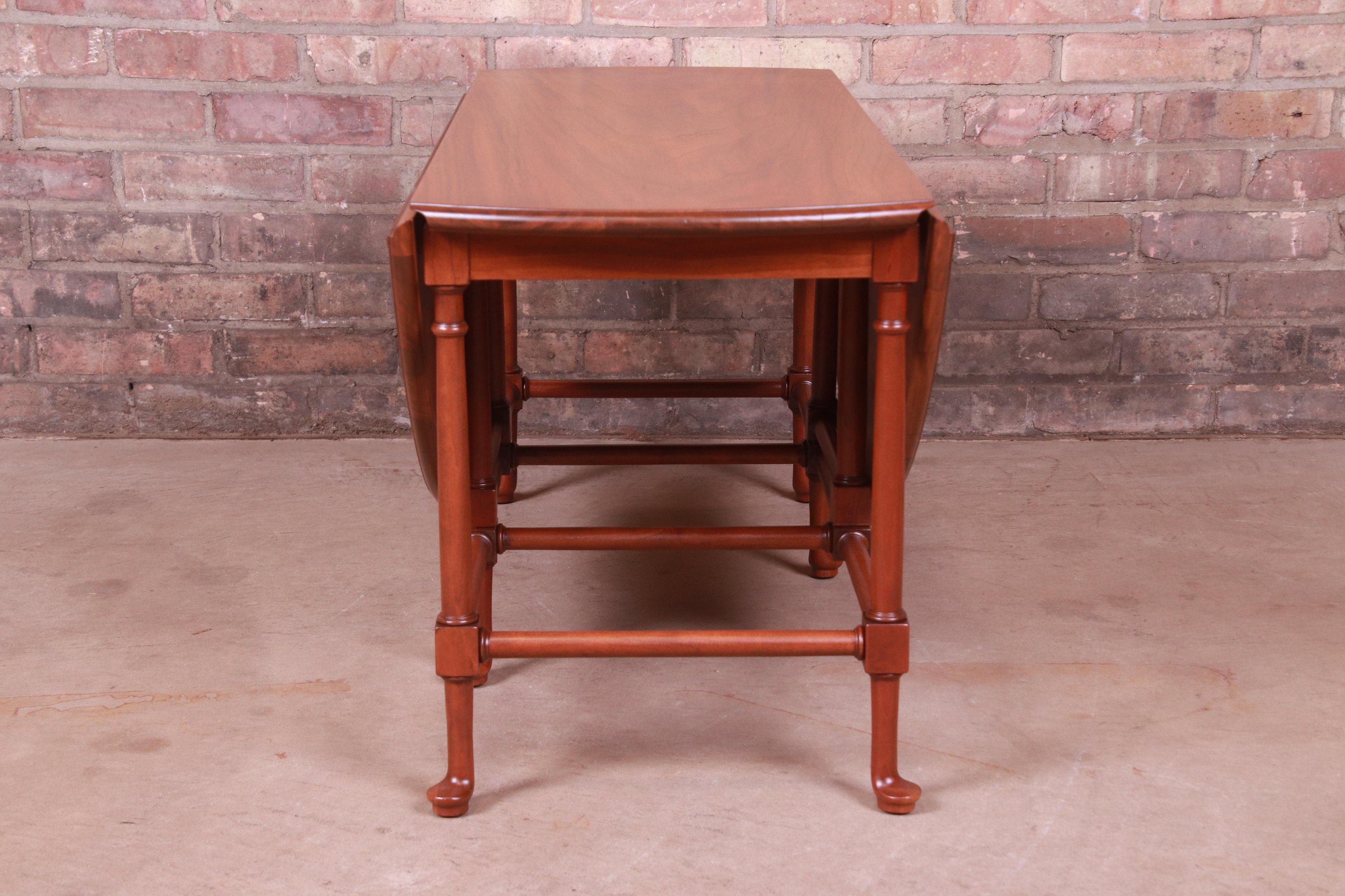 Queen anne drop 2024 leaf coffee table
