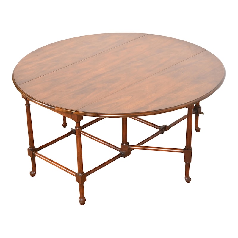 Queen Anne Coffee Table - Etsy