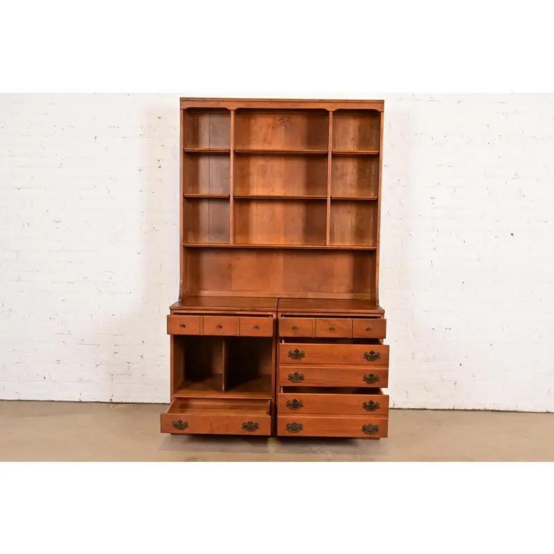 Ethan Allen American Colonial Solid Maple Breakfront Bookcase