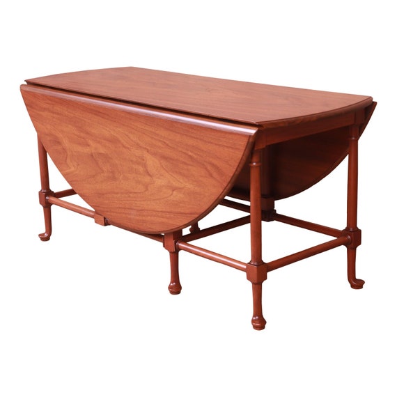 Queen anne drop leaf outlet coffee table
