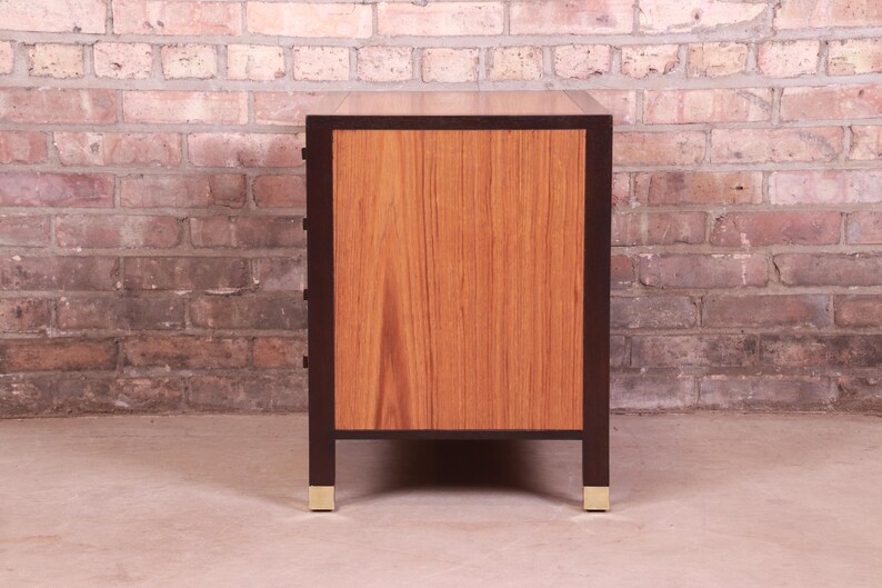 Harvey Probber Teak and Mahogany Four-Drawer Nightstand or Bachelor Chest, Newly Refinished image 10