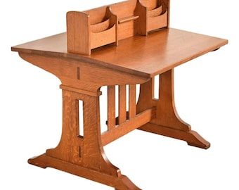 Limbert Antique Mission Oak Arts & Crafts Double Desk or Partner's Desk, Circa 1910