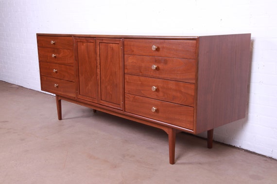 Drexel declaration dresser deals