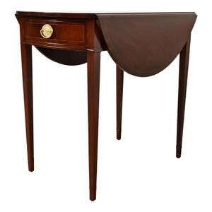 Baker Furniture Georgian Flame Mahogany Drop Leaf Pembroke Side Table, Newly Refinished