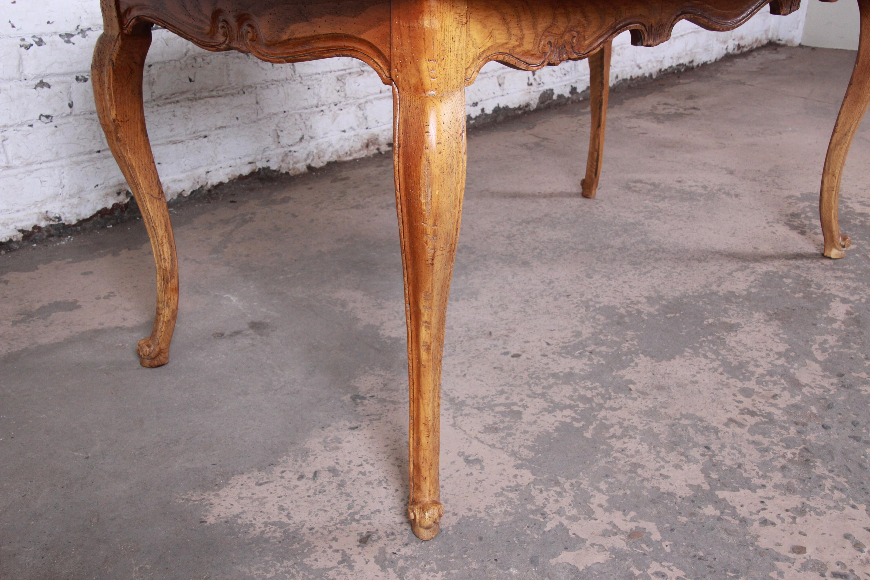 BäckerMöbel FranzösischEr Provinzial Louis XV Weiße Eiche | Etsy