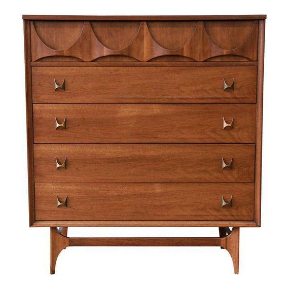 Broyhill Brasilia Mid Century Modern Sculpted Walnut Highboy Broyhill Brasilia Mid Century Modern Sculpted Walnut Highboy Dresser