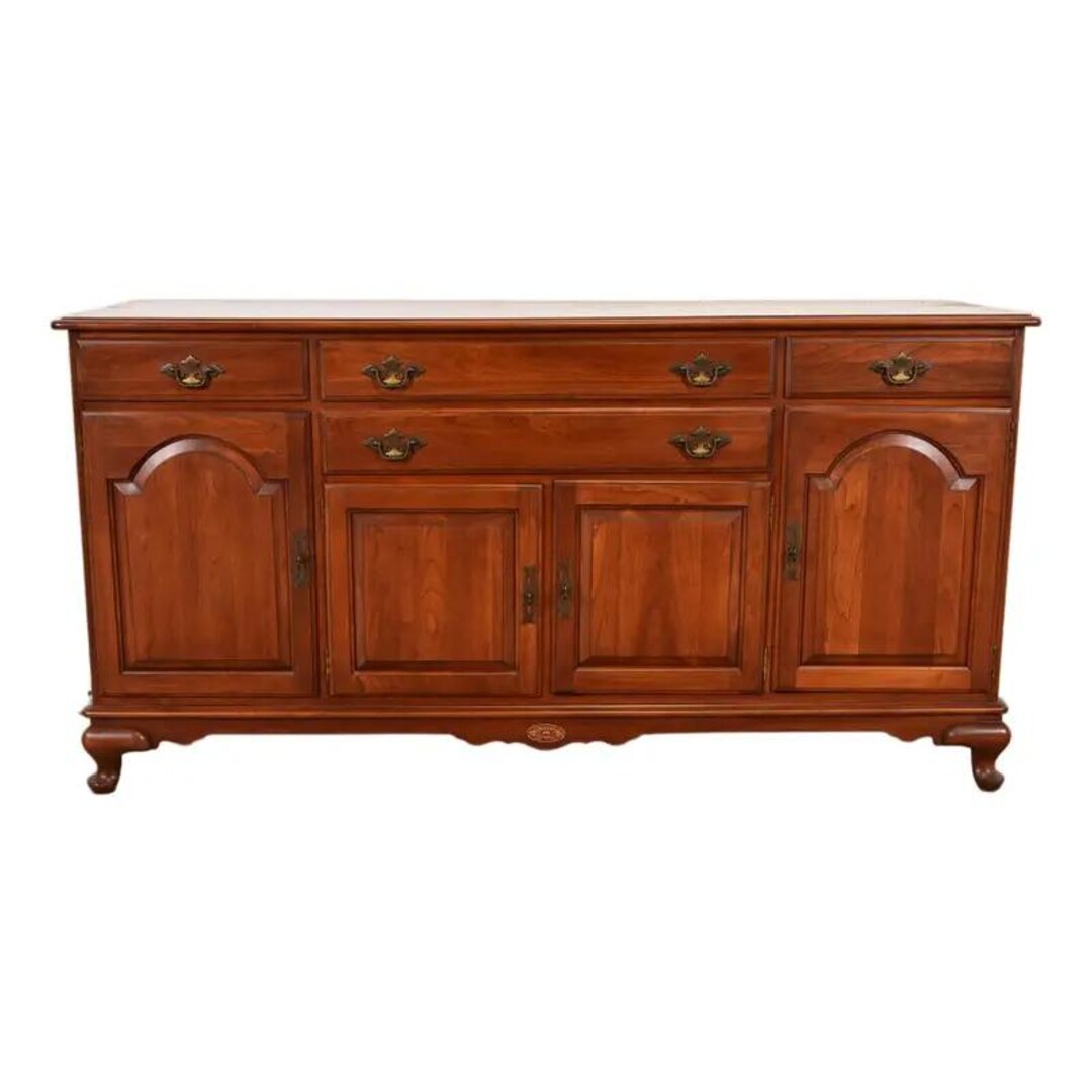 Ethan Allen American Colonial Solid Cherry Wood Sideboard Credenza