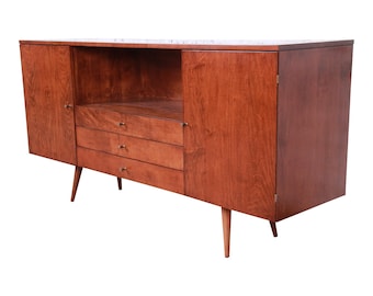 Paul McCobb Planner Group Mid-Century Modern Credenza or Media Cabinet, Newly Refinished