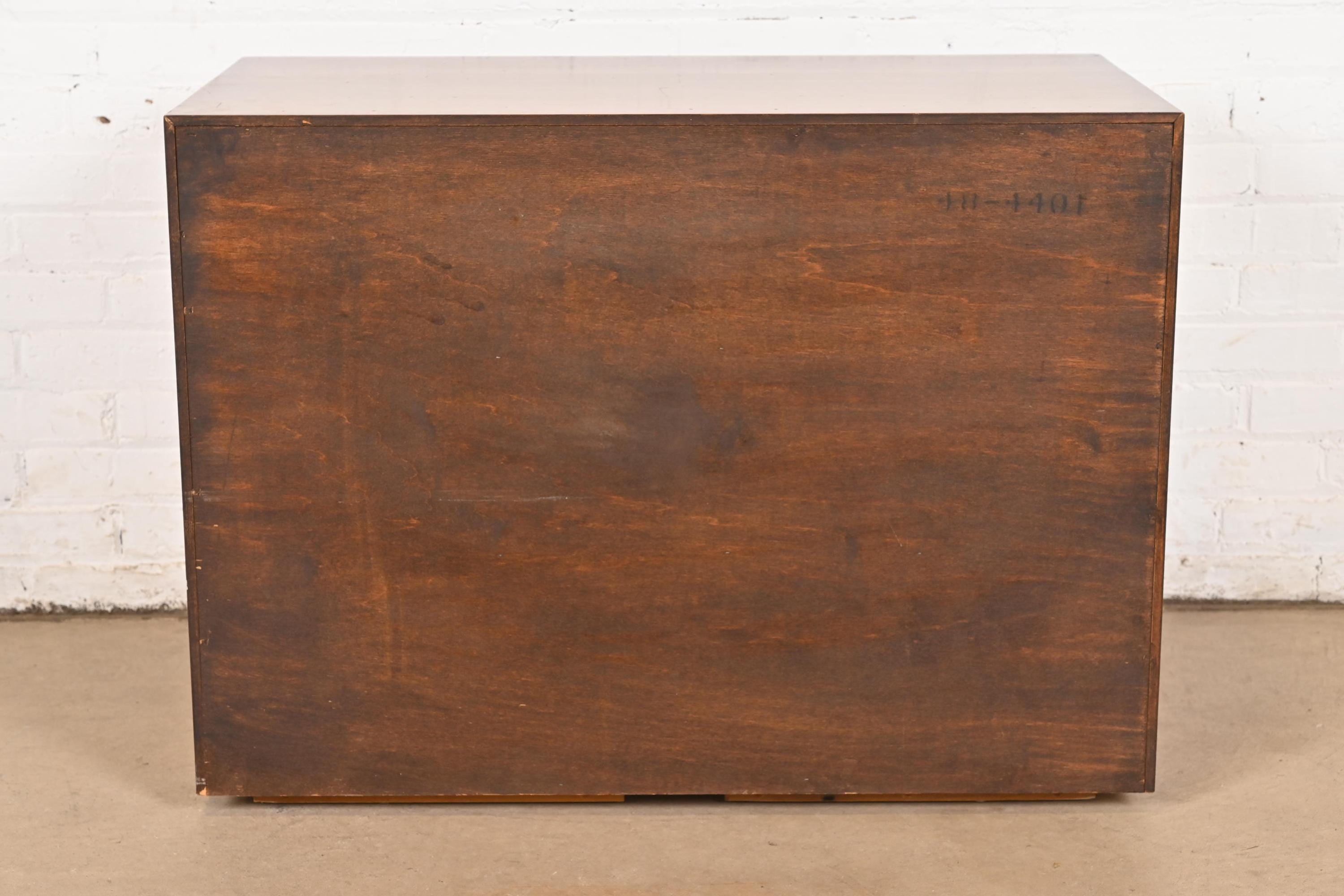 Henredon French Provincial Louis XV Carved Walnut Chest of Drawers