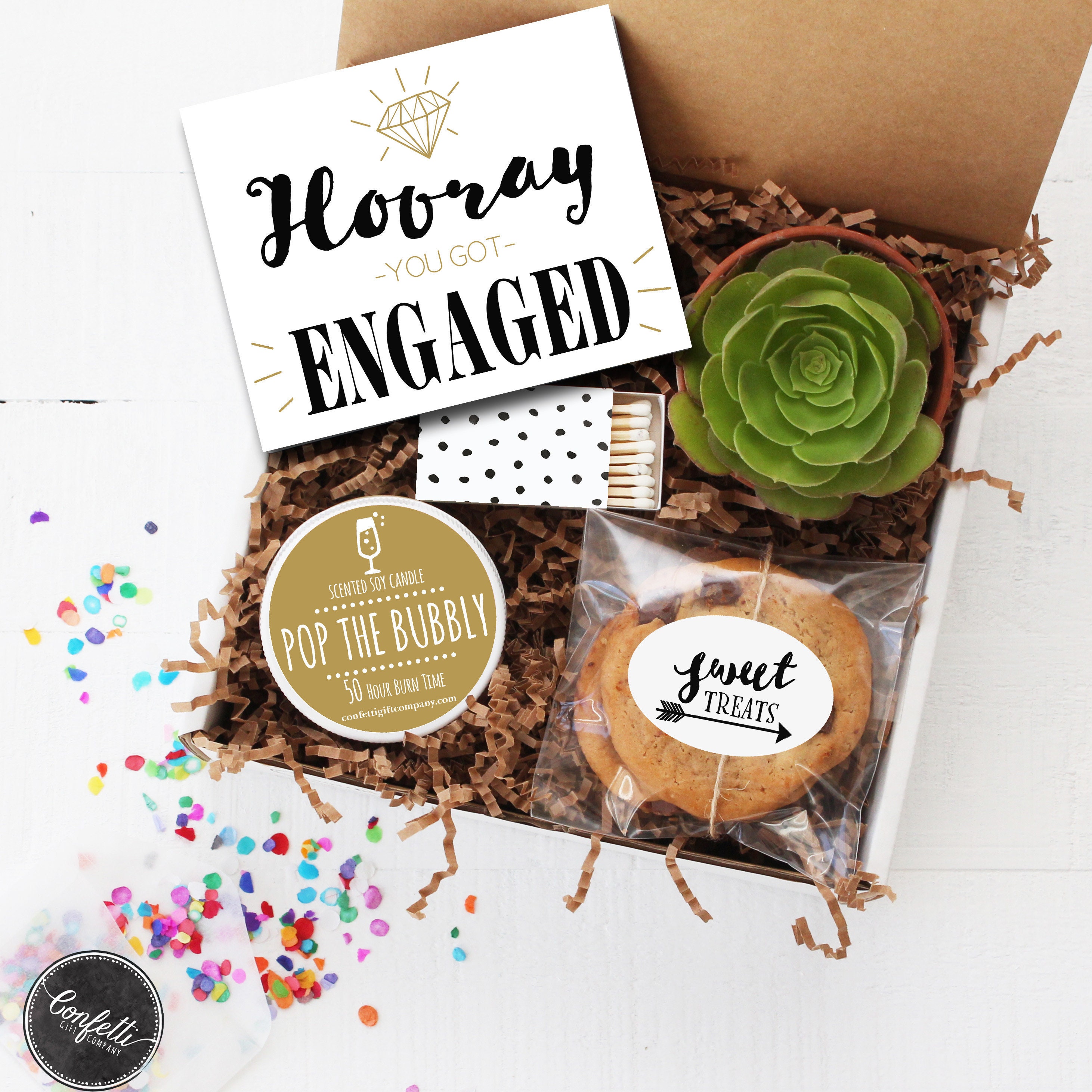 Unique Engagement Gifts Australia 20+ Best Engagement Gifts for Couples Unique Gift Ideas