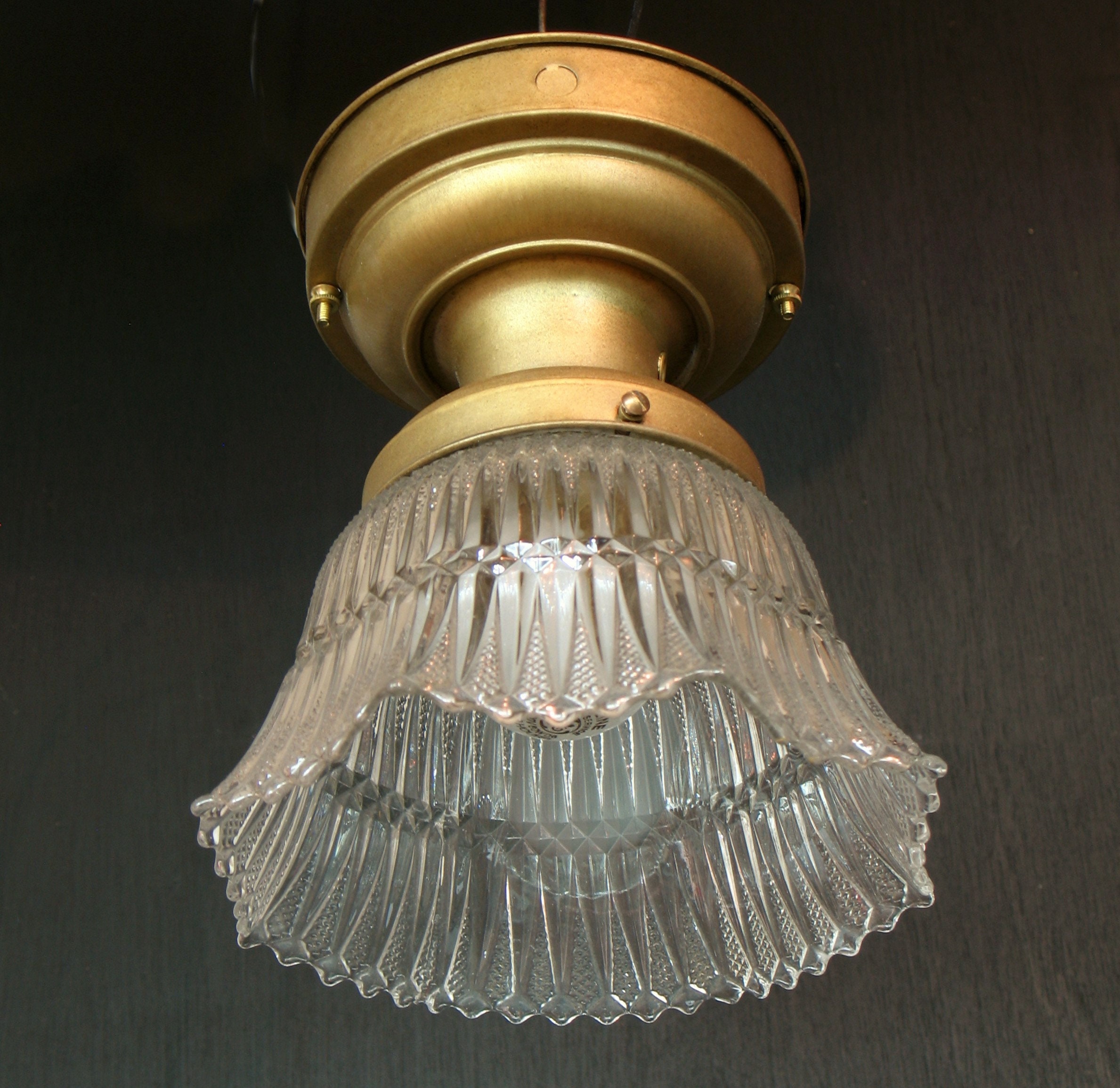 Iluminación antigua: Accesorio de techo semi empotrado de | Etsy