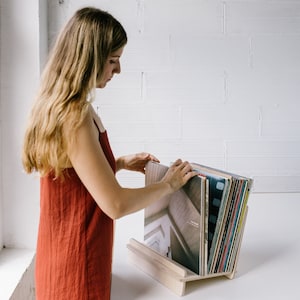 Support amovible en bois pour vinyle et livre | Présentoir moderne pour disques vinyles, livres et plus encore | Conception artisanale et respectueuse de l&#39;environnement
