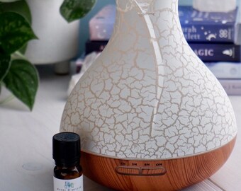 Essential Oil Diffuser, Atomiser Aroma Diffuser Bundle with Essential Oil, Diffuser with Colour Change Lights.