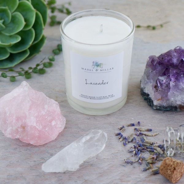 Crystals for Beginners with Amethyst, Quartz and Rose Quartz, Home Gift for Wellbeing, Relaxation, Healing Crystals and Scented Candle