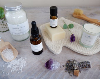 Aromatherapy Gift Set with Healing Crystals, Home Gift, Self care, Bath Salts, Essential Oils,Relaxing Spa Gift, Wellbeing, Crystal Healing.