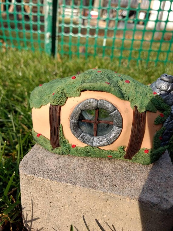 Hobbit House Hole Fairy Garden Miniatures Gnome Kit Terrarium Miniature