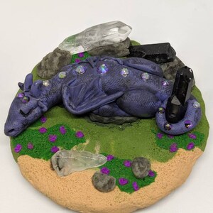 Sleeping dragon, dragon scuplture, baby dragon, clay dragon, crystal dragon, dragon art, dragon mini