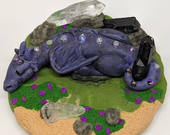 Sleeping dragon, dragon scuplture, baby dragon, clay dragon, crystal dragon, dragon art, dragon mini