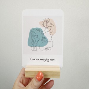 Motivierende positive Affirmationskarten für Mütter mit Holzständer, Deck von 12 inspirierenden Karten für achtsame Mütter, positive Botschaften