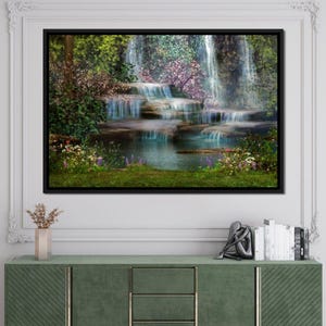 Kaskade Feen: Wasserfall Kunst | Zauberwald Wandbild | Serene Wasserfall Gemälde | Beruhigende Naturszene von NICHECANVAS