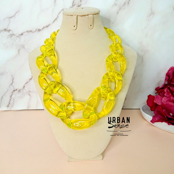 YELLOW Transparent Chunky Link Oversize Necklace, Green Necklace, Statement Necklace, Bib Necklace,Chunky link necklace,Bridesmaids Necklace