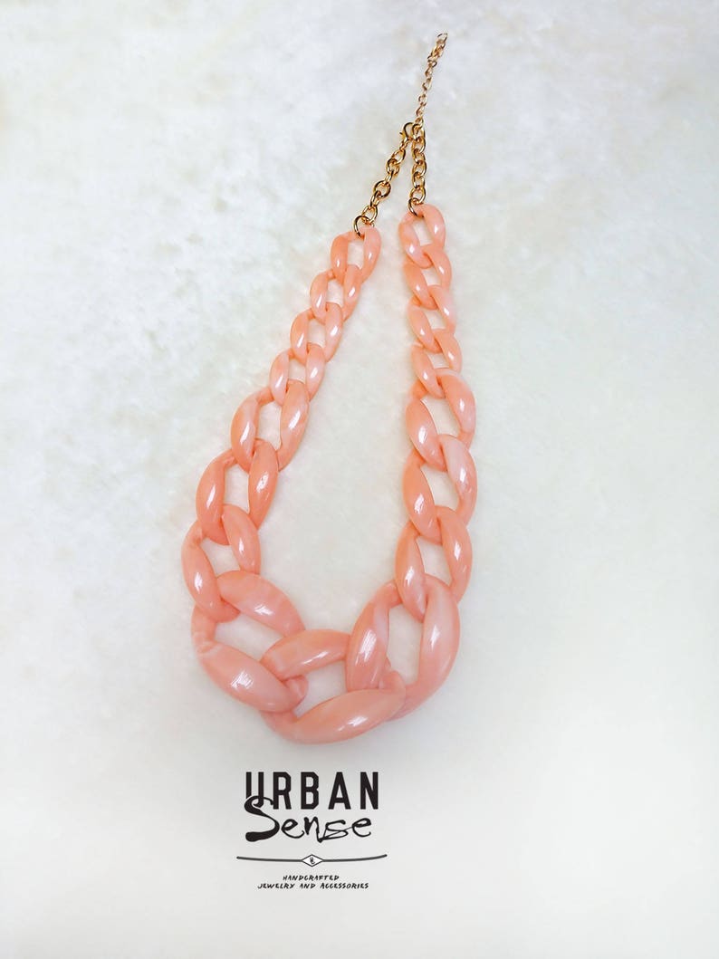 Fashion Party Necklace Bridesmaids Necklace Salmon Marbleized Oversized Chain Link Chunky Necklace Statement Necklace Bib Necklace