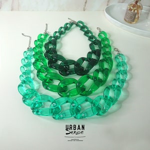 GREEN Transparent Chunky Link Oversize Necklace, Green Necklace, Statement Necklace, Bib Necklace, Chunky link necklace,Bridesmaids Necklace