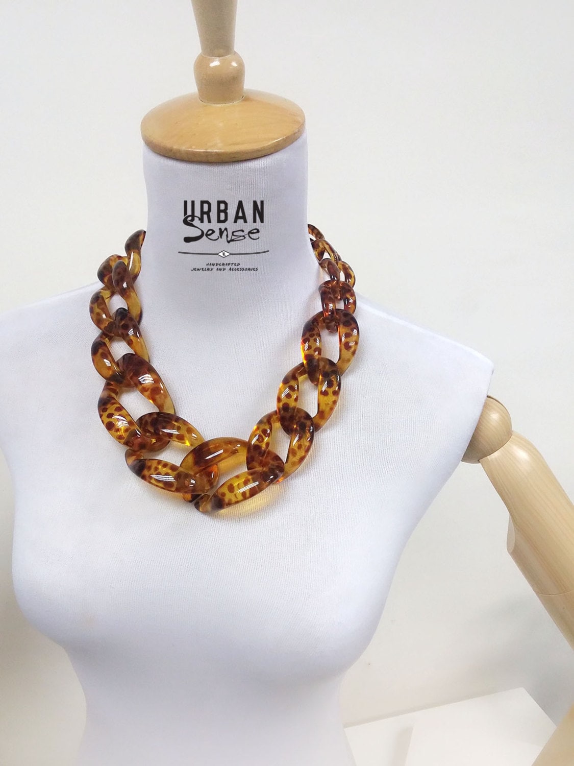 Tortoiseshell Link Necklace - Etsy