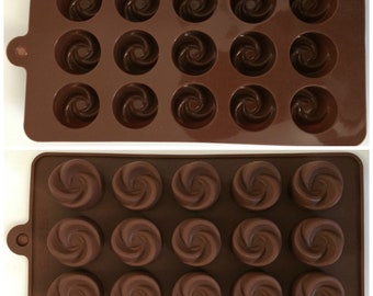 Rose Swirl Silicone Mold 15 cavity