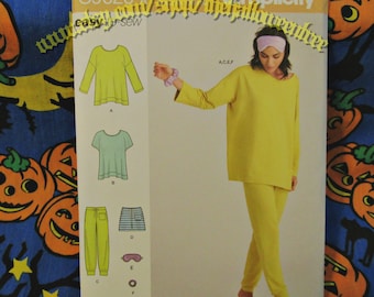 9020 Simplicity Vintage SEWING Pattern Childs Sleepwear UNCUT OOP