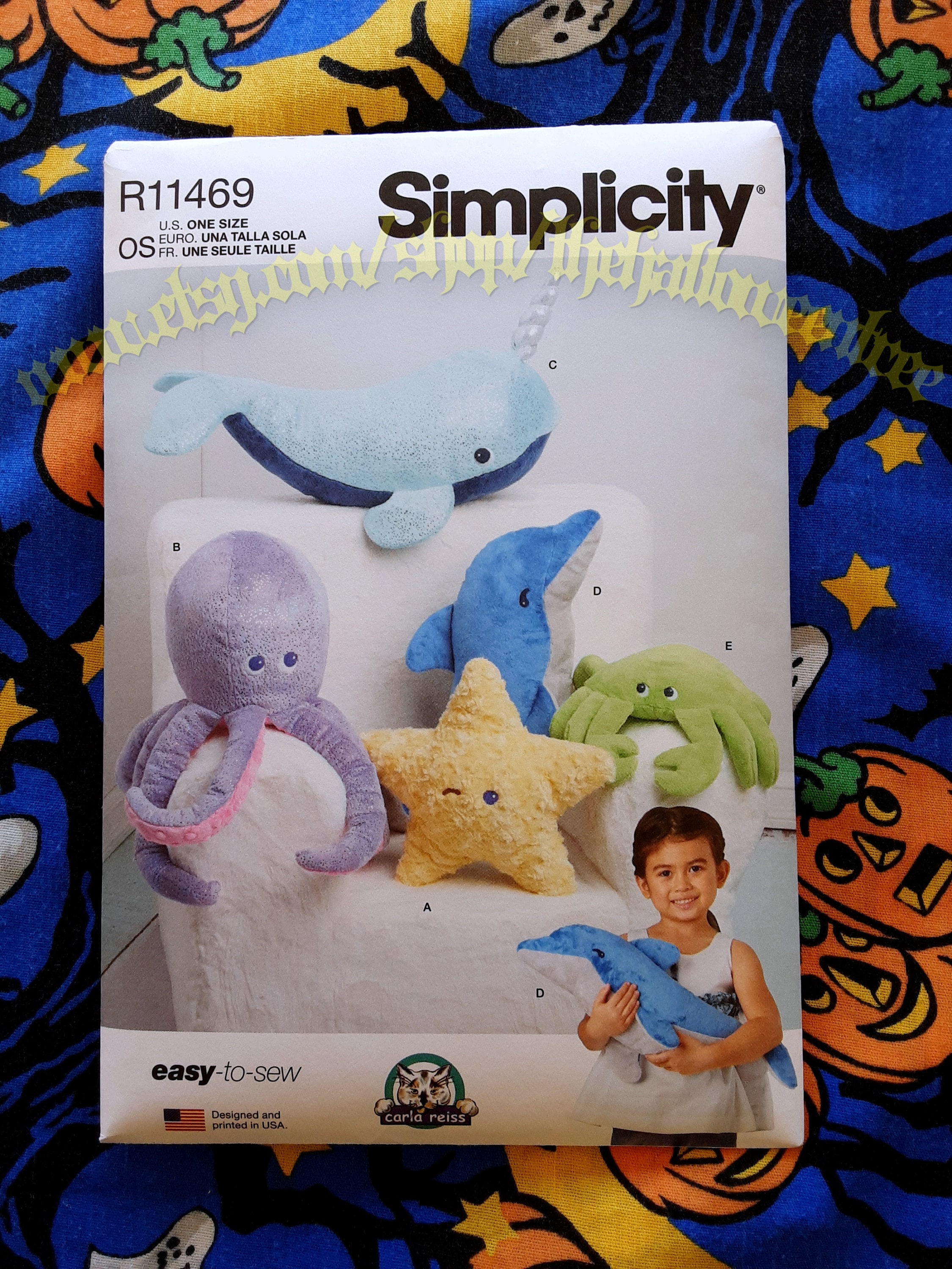 Simplicity Sea Star Octopus Narwhal Dolphin and Crab Plush Animal Sewing Pattern Kit Code S9570 Sizes Vary Multicolor